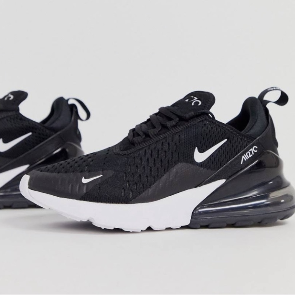 Nike airmax 270s